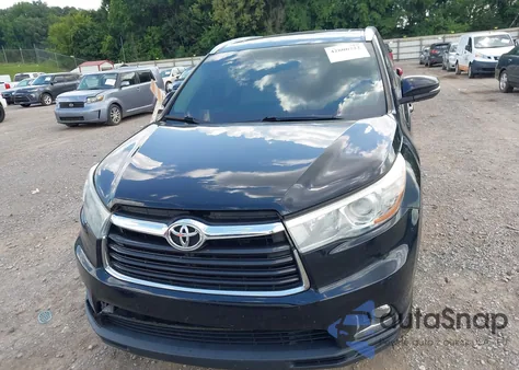 2015 Toyota Highlander Limited V6 z USA, uszkodzony, nr VIN 5TDDKRFH5FS076512